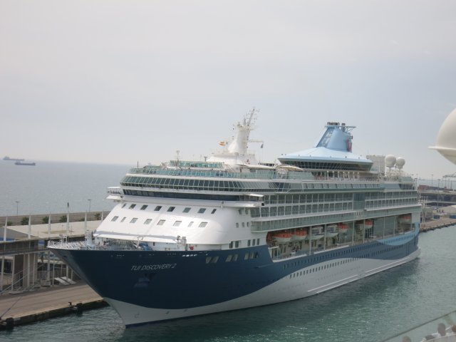 TUI Discovery 2