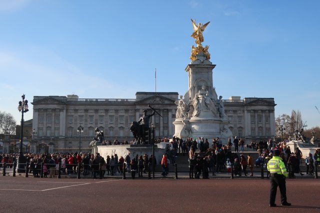 Wachablösung Buckingham Palace London_3